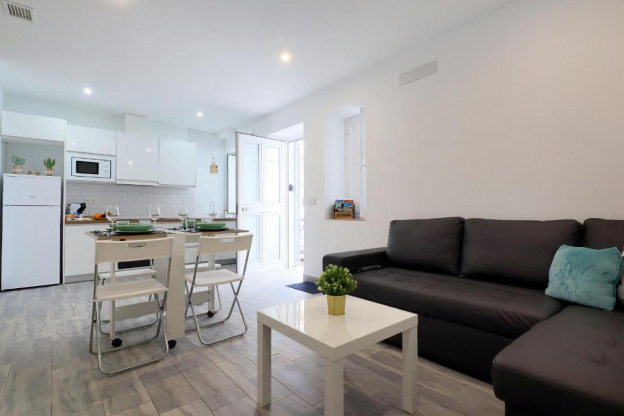 Acogedor Loft En Bajo Centrico Con Parking Wifi Apartment Cordoba Ngoại thất bức ảnh